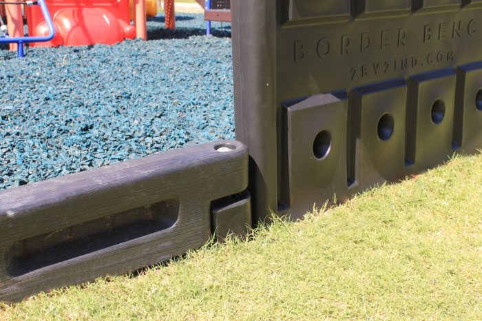 images The Playground Border Bench with 8" Border Timbers and Rubber Mulch