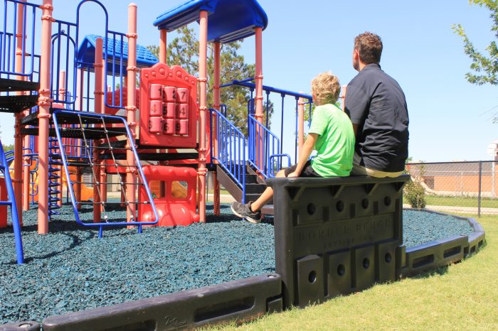 images The Playground Border Bench with 8" Border Timbers and Rubber Mulch